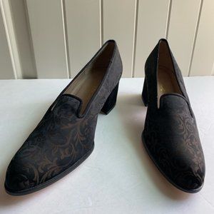 Vintage Phyllis Poland Brocade Shoes, never worn